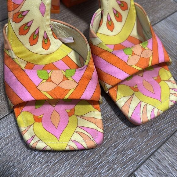 Zara Printed Heel Sandals - Picture 5 of 10
